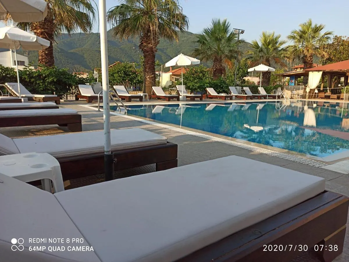 Rihios Hotel Stavros
